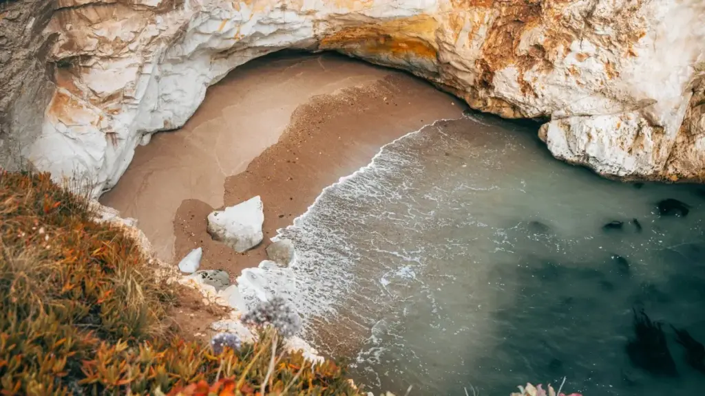 Njira zowoneka bwino za ku Malawi kuti mupeze ndi kulimbikitsa Snapchat creators ku Switzerland pa mitundu ya supplements, ndi njira za kugwirizana, maphunziro a msika, ndi zovala za mafuta.